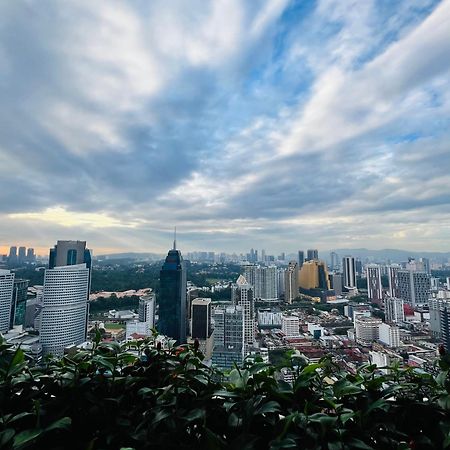 Colony Suites Klcc By Hibernate Kuala Lumpur Bagian luar foto