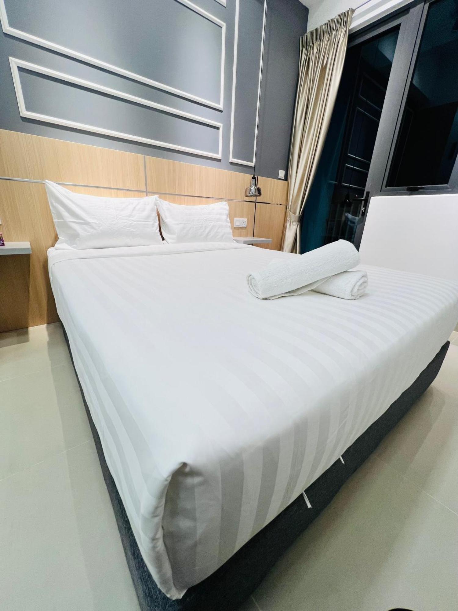 Colony Suites Klcc By Hibernate Kuala Lumpur Bagian luar foto